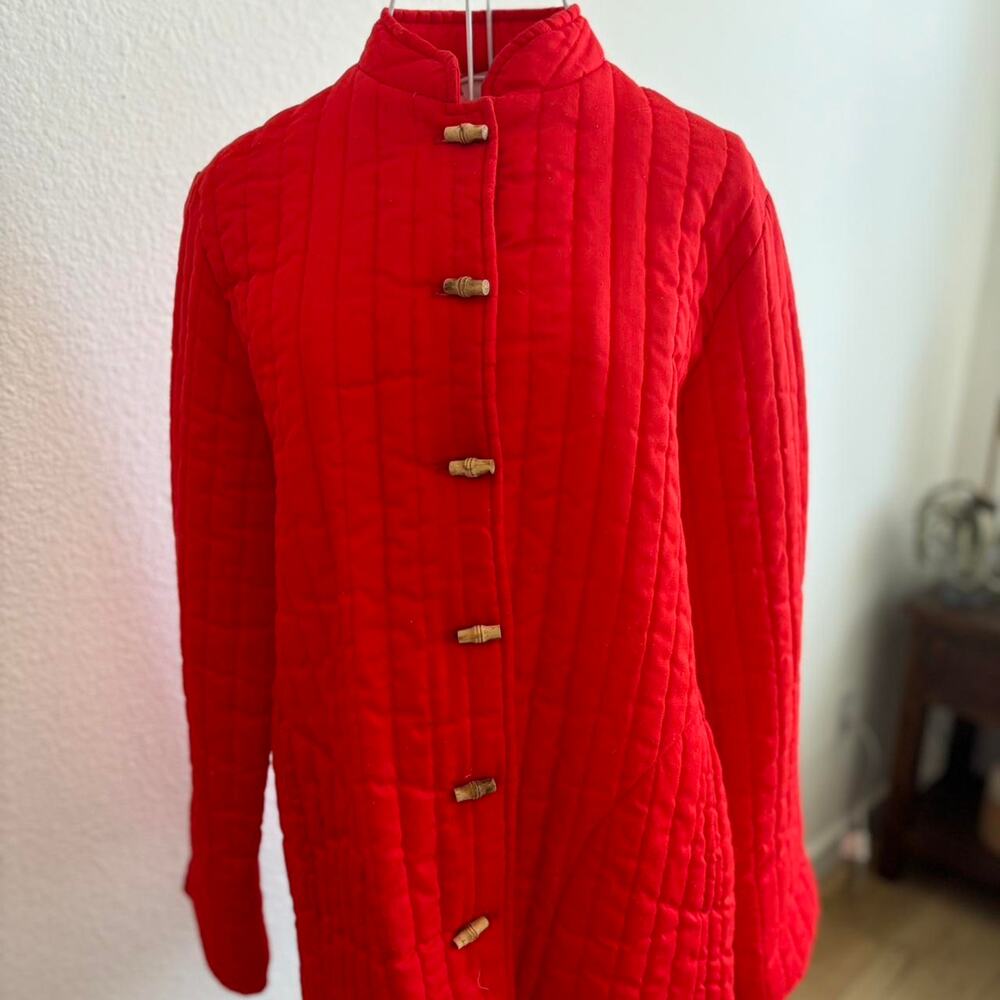 Vintage Quilted Sun n Sand Women's Red Striped Jacket Coat 1970s Toggle Buttons